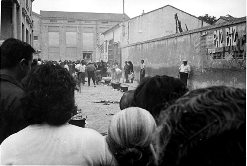 Al costat del Mercat